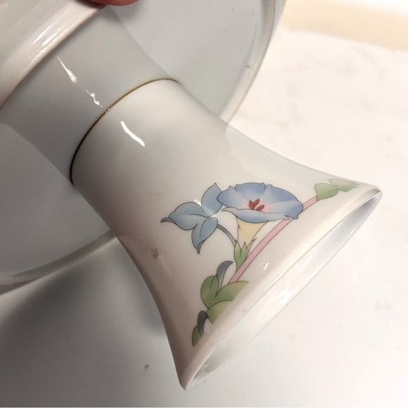 Toscany Pedestal Cake Stand - Picture 3 of 4